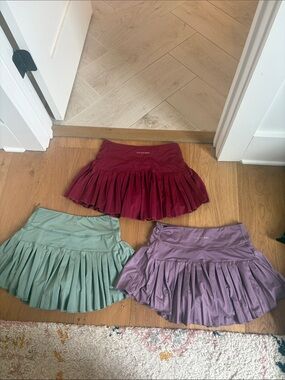 Goldhinge Skirts - Size 6